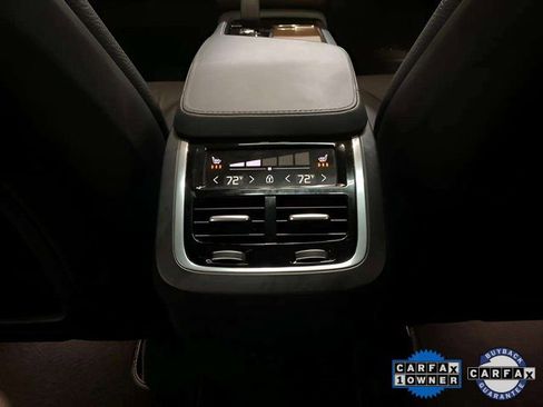Used 2025 Volvo XC90 B6 Plus image 75
