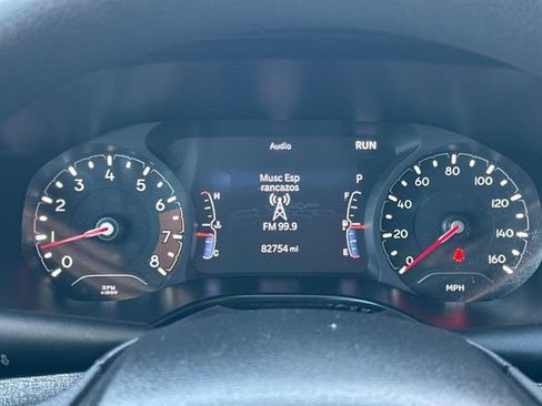 Used 2023 Jeep Compass Sport image 29