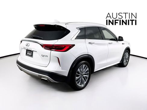 Certified 2023 INFINITI QX50 Luxe AWD/4WD image 9