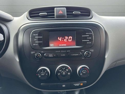 Used 2014 Kia Soul + w/ UVO w/Eservices Package FWD image 26