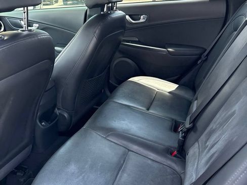 Used 2022 Hyundai Kona Limited w/ Cargo Package AWD/4WD image 10