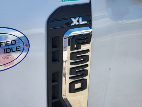 Used 2024 Ford F550 4x4 Crew Cab Super Duty image 9