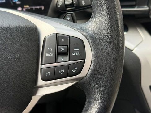 Used 2020 Ford Explorer XLT w/ Equipment Group 202A AWD/4WD image 22