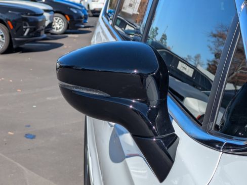 New 2026 Chrysler Voyager LX image 13