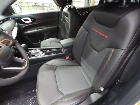New 2026 Jeep Compass Trailhawk AWD/4WD image 16