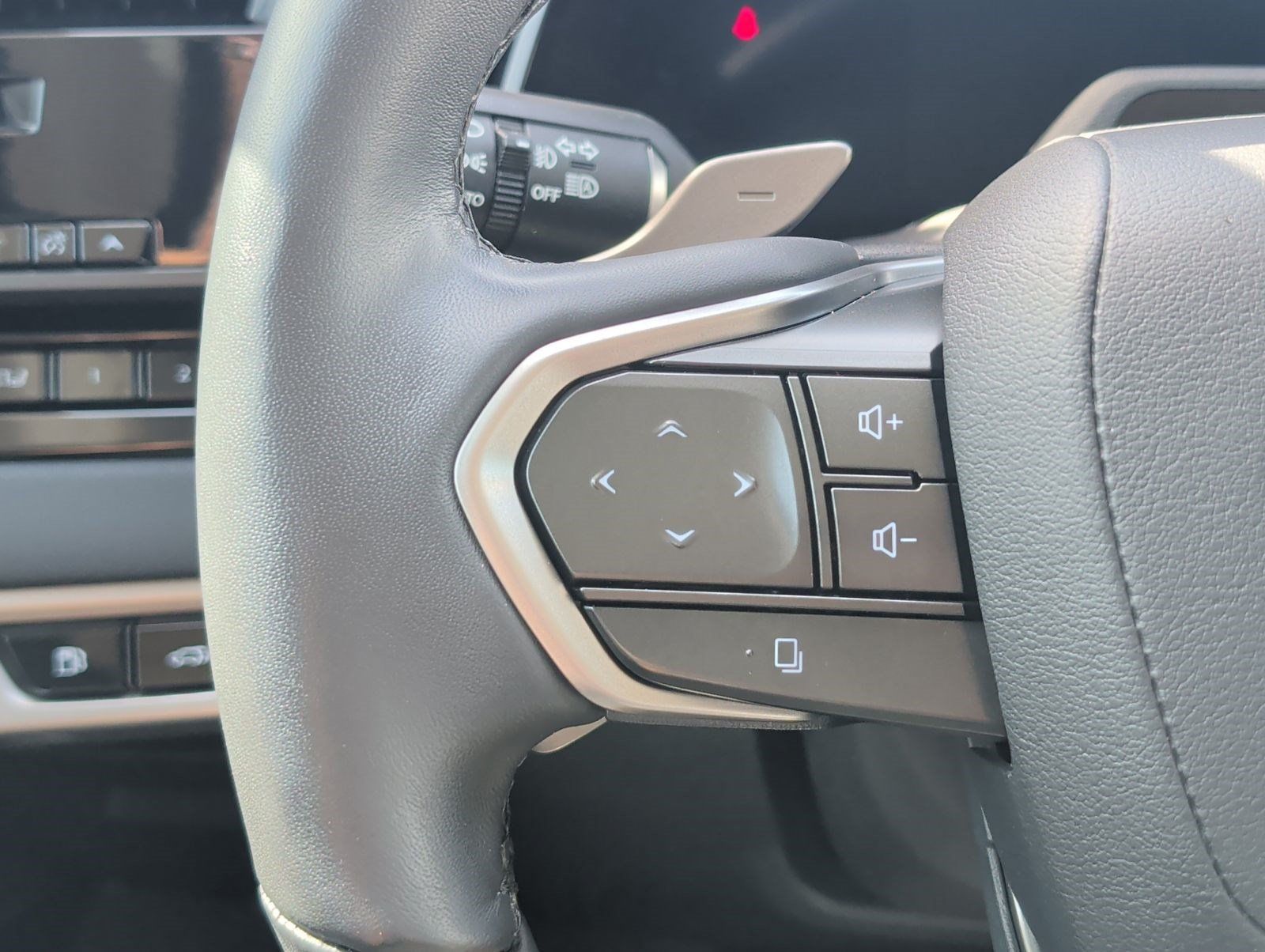 Certified 2024 Lexus RX 350 FWD w/ Convenience Package image 14