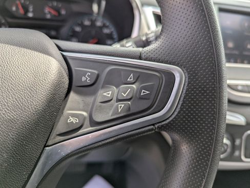 Certified 2022 Chevrolet Equinox LS w/ LPO, Floor Liner Package AWD/4WD image 16