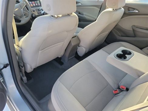 Used 2016 Chevrolet Cruze LT w/ Sun And Sound Package image 22