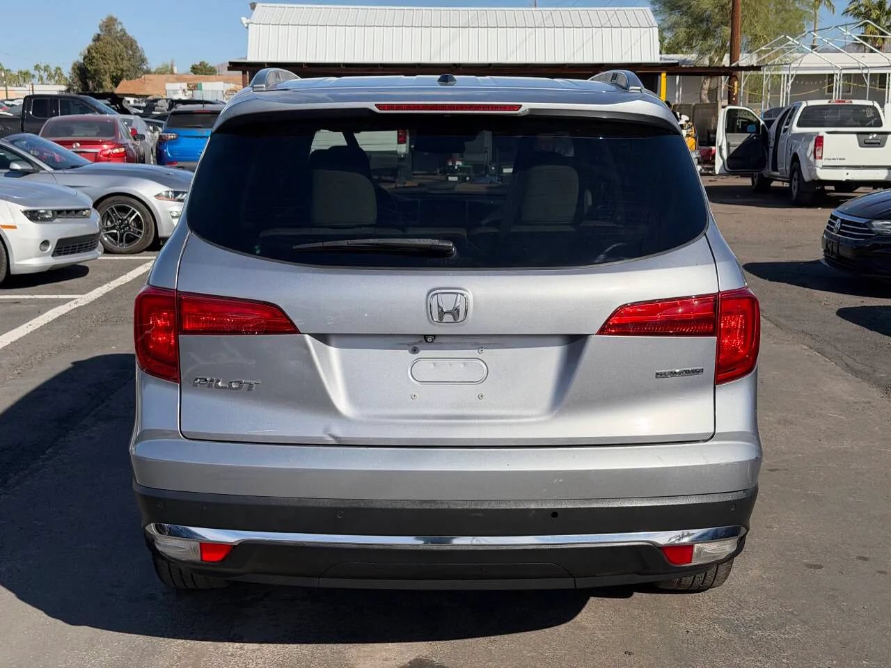 Used 2016 Honda Pilot Touring image 6