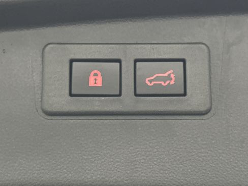 Certified 2025 Subaru Outback Onyx Edition image 14