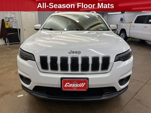 Used 2020 Jeep Cherokee Latitude Plus w/ Cold Weather Group image 9