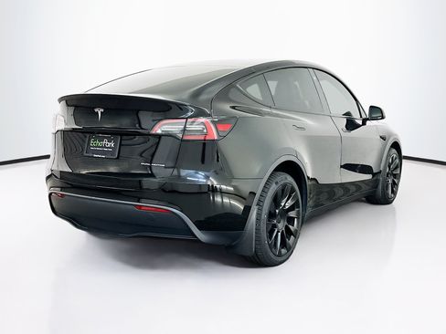 Used 2023 Tesla Model Y Long Range AWD/4WD image 9