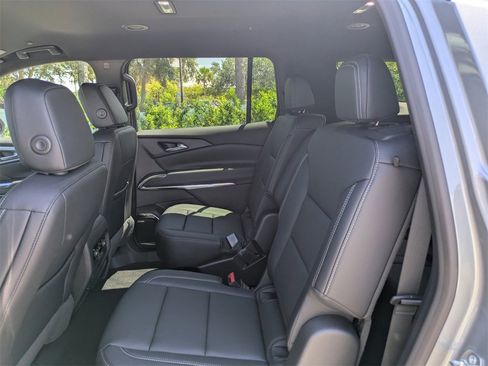 New 2026 Chevrolet Traverse LT w/ Enhanced Driving Package image 14