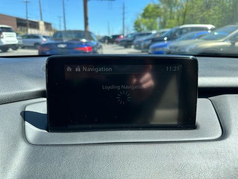 Used 2019 MAZDA CX-9 Touring w/ Touring Premium Package AWD/4WD image 16