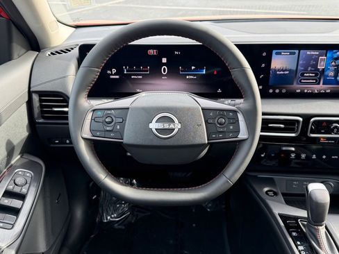 New 2026 Nissan Sentra SR w/ SR Premium Package FWD image 19