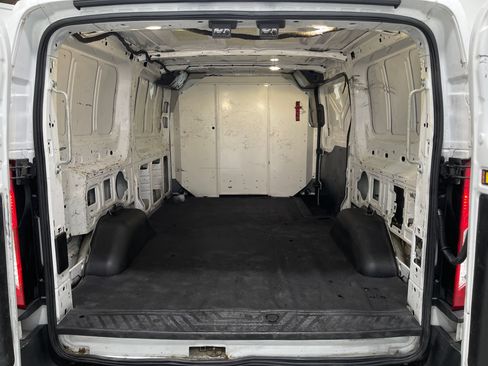 Used 2016 Ford Transit 150 130 Low Roof RWD image 24