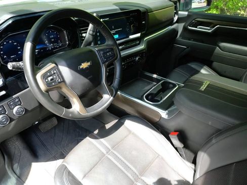 Used 2024 Chevrolet Silverado 3500 High Country w/ High Country Premium Package AWD/4WD image 13