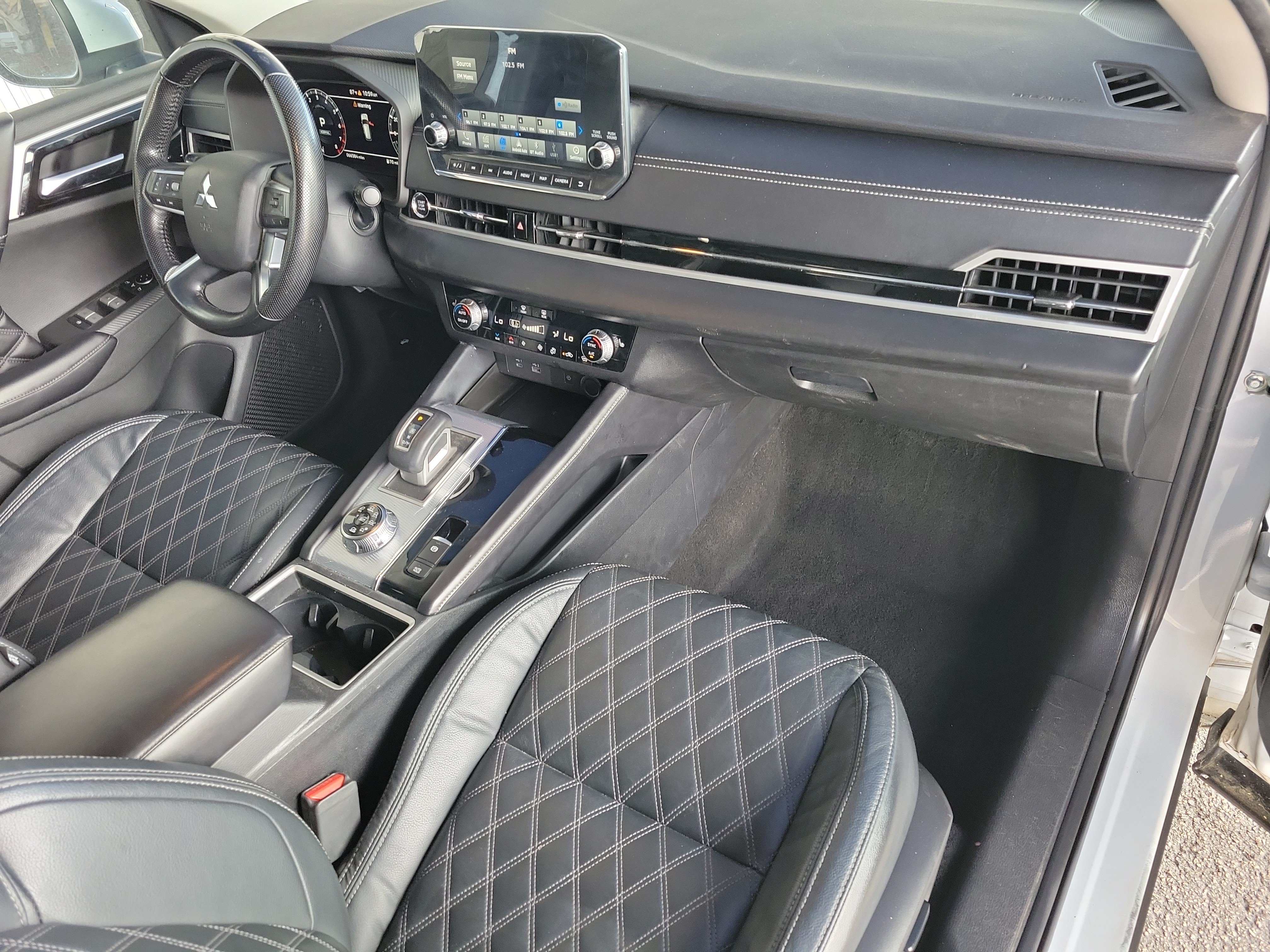 Used 2022 Mitsubishi Outlander SEL AWD/4WD image 10