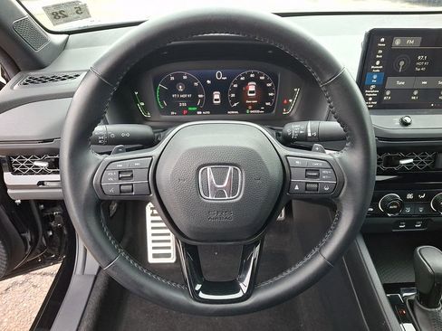 Used 2023 Honda Accord Sport image 19