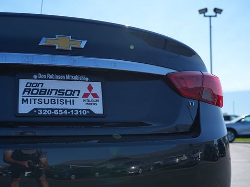 Used 2015 Chevrolet Impala LT FWD image 26