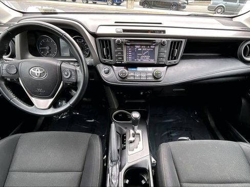 Used 2017 Toyota RAV4 XLE image 15