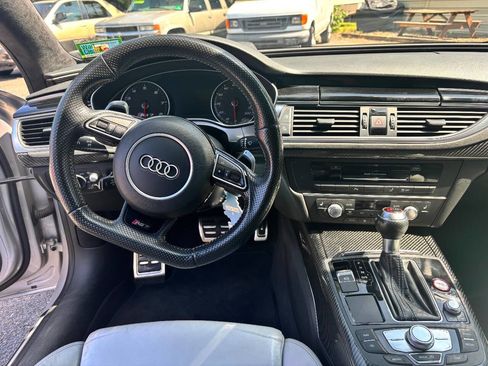 Used 2017 Audi RS 7 Prestige image 20