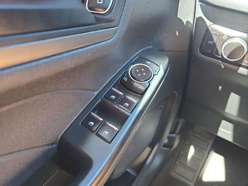 Used 2023 Ford Escape Active AWD/4WD image 23