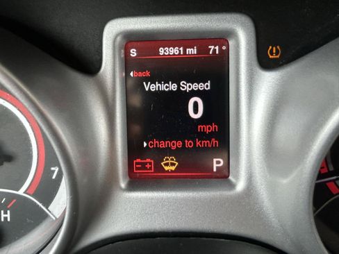 Used 2014 Dodge Journey SXT FWD image 21