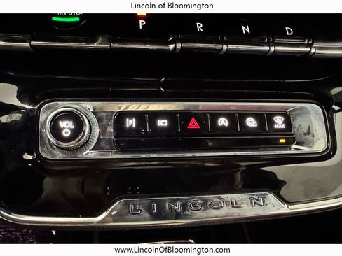 New 2025 Lincoln Corsair Reserve w/ Equipment Group 202A image 51