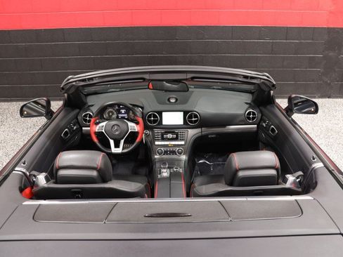 Used 2016 Mercedes-Benz SL 550 w/ Mille Miglia Edition image 45