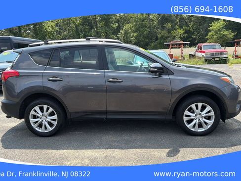 Used 2015 Toyota RAV4 Limited AWD/4WD image 4