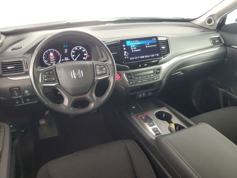 Used 2024 Honda Ridgeline Sport image 15