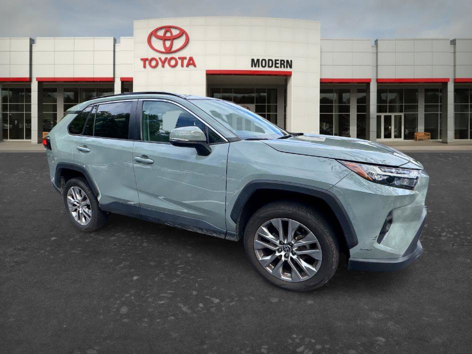 Certified 2022 Toyota RAV4 XLE Premium FWD image 9