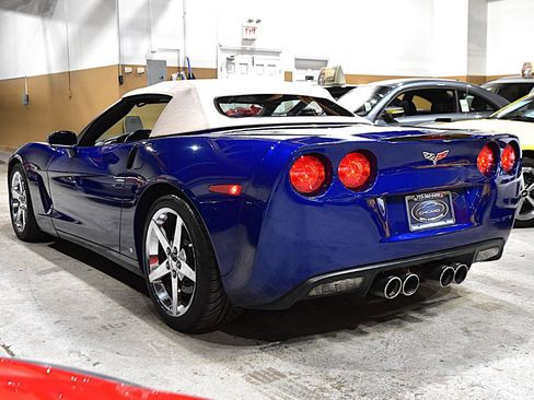 Used 2007 Chevrolet Corvette Convertible w/ Preferred Equipment Group image 9
