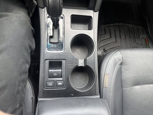 Used 2018 Subaru Outback 3.6R Limited image 19