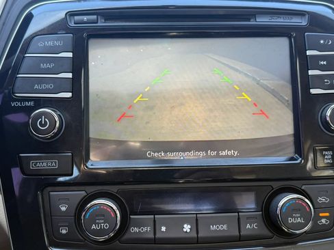 Used 2016 Nissan Maxima 3.5 SL FWD image 19