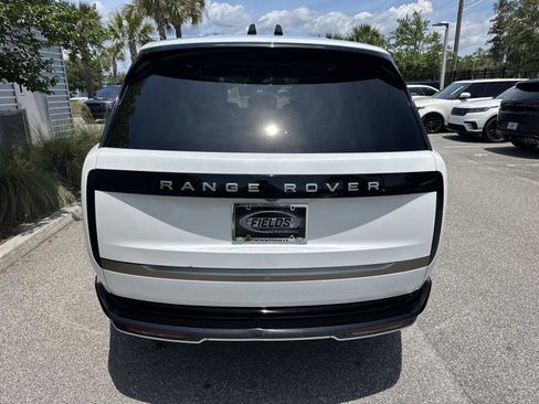 Certified 2025 Land Rover Range Rover Long Wheelbase SE AWD/4WD image 7