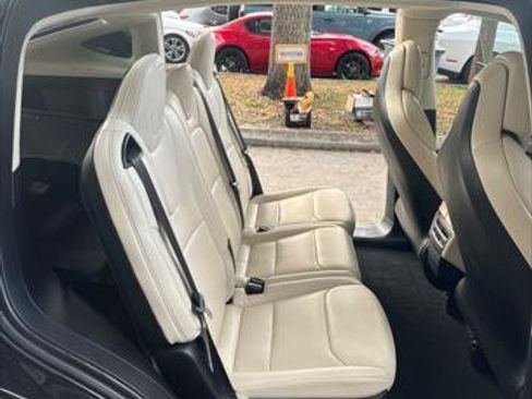 Used 2017 Tesla Model X 75D image 16