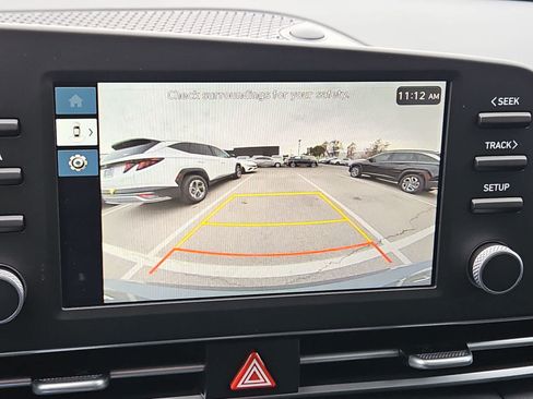 Used 2026 Hyundai Elantra SE FWD image 26