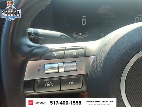 Used 2024 Hyundai Kona SEL AWD/4WD image 16
