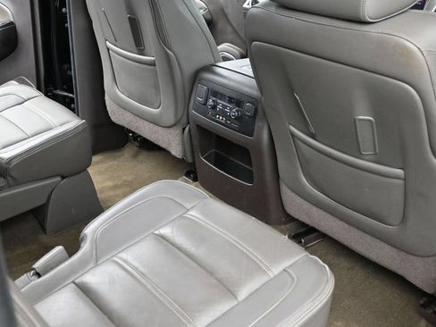 Used 2016 GMC Yukon XL Denali w/ Open Road Package AWD/4WD image 10