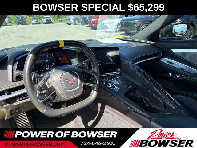 Used 2021 Chevrolet Corvette Stingray Premium Conv w/ Z51 Performance Package RWD image 3