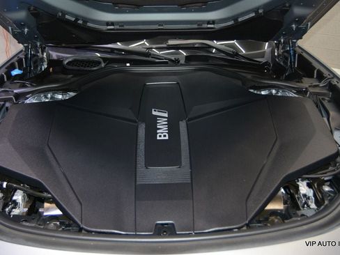 Used 2023 BMW i7 xDrive60 AWD/4WD image 30