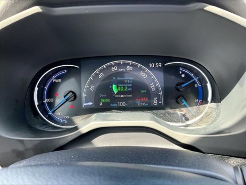 Used 2025 Toyota RAV4 XLE Premium w/ Weather Package AWD/4WD image 20