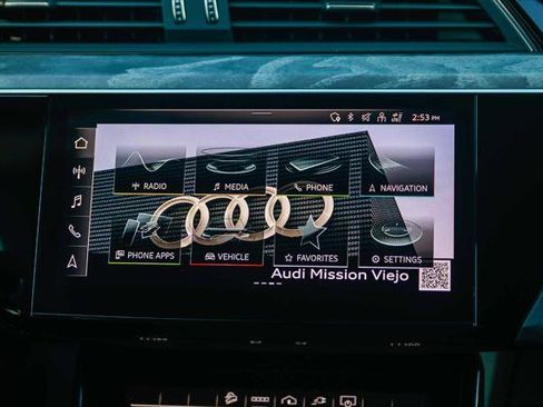 Certified 2023 Audi e-tron Premium Plus w/ Premium Plus Package AWD/4WD image 16