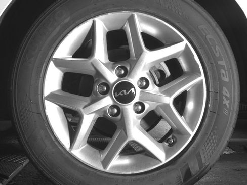 Used 2025 Kia Soul LX w/ LX Technology Package image 19