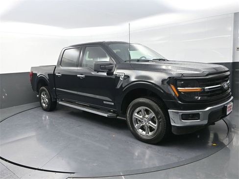 Used 2024 Ford F150 XLT w/ Mobile Office Package image 9