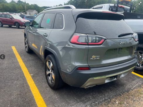 Used 2021 Jeep Cherokee Limited w/ Trailer Tow Group AWD/4WD image 3