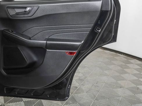Used 2023 Ford Escape Active AWD/4WD image 42