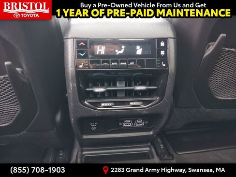 Used 2022 Jeep Grand Cherokee L Limited image 18